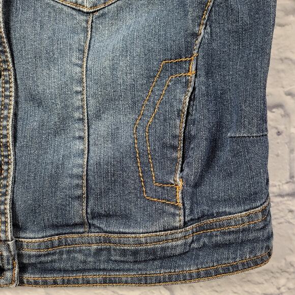 Upcycled Embellished One World Retro Comic Panel Denim Jacket size Small - Picture 5 of 12